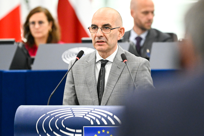 Петър Волгин за Газа: Европейците протестират, елитът в Брюксел мълчи