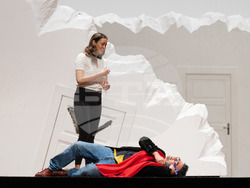 Villazón the Director