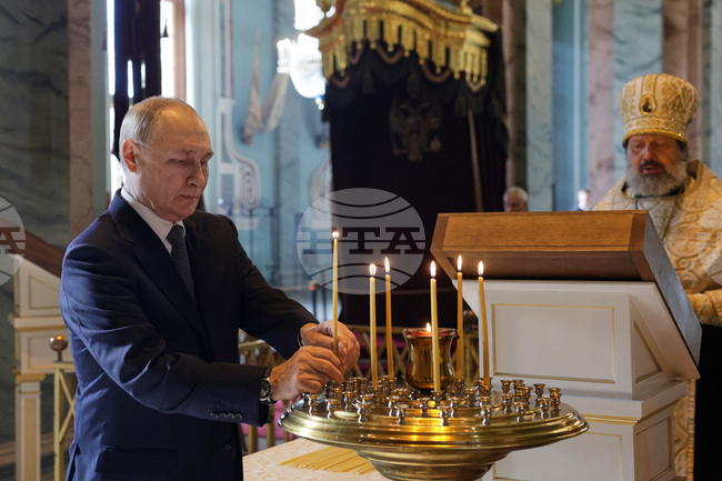 Руският президент Владимир Путин бе поздравен за рождения си ден с три билборда в сръбския град Ниш 