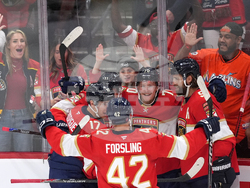 Blackhawks Panthers Hockey