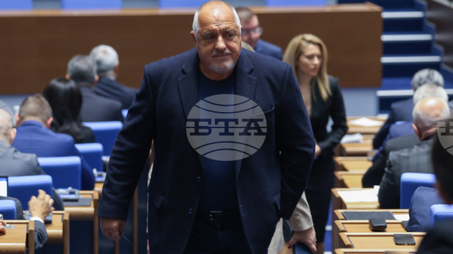 От ГЕРБ слагаме край на политическите заигравки с парите за празници, предлагаме нова целева помощ, заяви Бойко Борисов