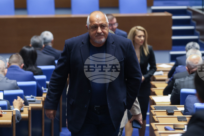 От ГЕРБ слагаме край на политическите заигравки с парите за празници, предлагаме нова целева помощ, заяви Бойко Борисов