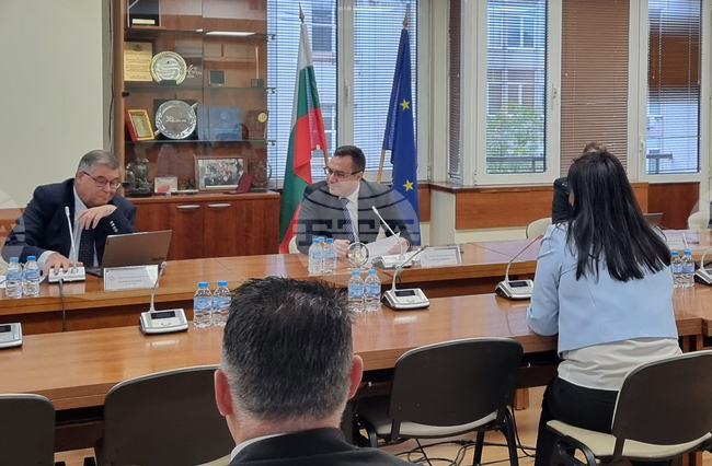 Комисия по енергийно и водно регулиране - заседание