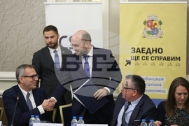 Кръгла маса „Управление на градските отпадъци: престъпност, корупция и екологична сигурност“