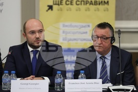 Кръгла маса „Управление на градските отпадъци: престъпност, корупция и екологична сигурност“