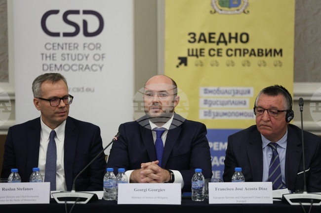 Министерството на правосъдието има ключова роля за законодателните промени срещу престъпленията с отпадъци, каза Георги Георгиев 