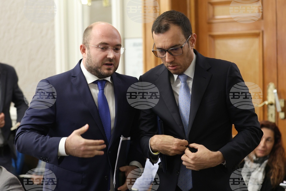 Кръгла маса „Управление на градските отпадъци: престъпност, корупция и екологична сигурност“
