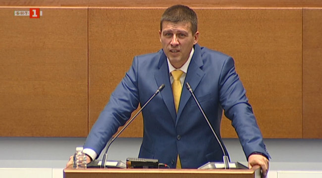 „Величие“ призова опозицията към съвместни действия за сваляне на правителството във връзка с публикацията в „Уолстрийт Джърнъл“