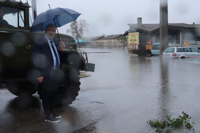 Областна администрация Русе: Над 180 л./кв. м. гони дъжда на места в Русенско, нивото на река Янтра се повиши с близо метър и половина