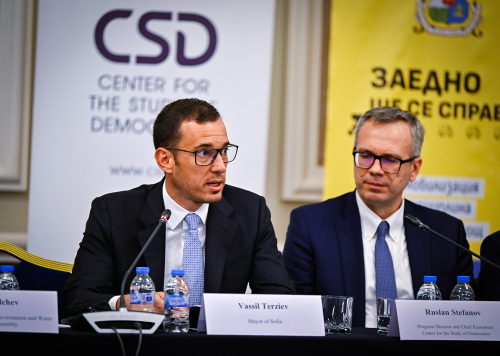 Васил Терзиев: “Битката за по-чист град не е моя лична битка. Видях как хората се обединяват, за да спрат рекета и да защитят достойнството си. Те са истинските герои.“