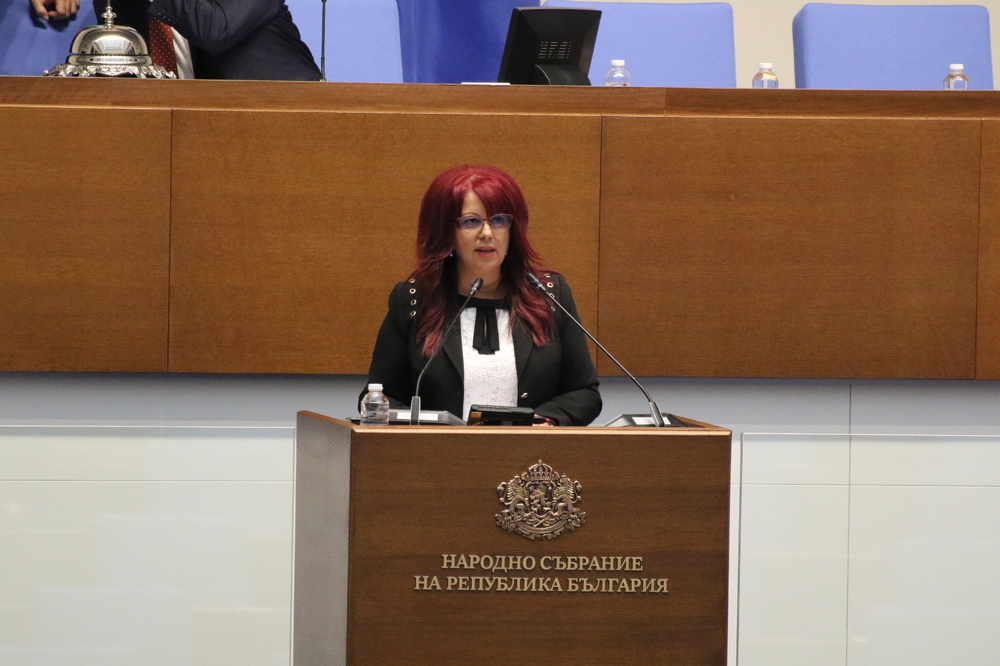 Петя Цанкова: Подкрепяме връщането на възпитателната роля на училищата