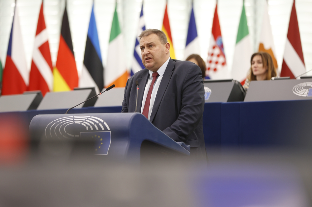 ПП ГЕРБ: Избраха Емил Радев за докладчик на ЕНП по новата европейска програма „Правосъдие“