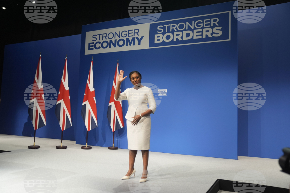 Найджъл Фараж обяви смъртта на Консервативната партия. Заплашени ли са торите от изчезване