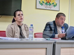 Пловдив - Общински съвет "Родопи" - заседание