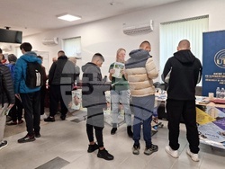 Монтана - Младежки център - изложение - университети