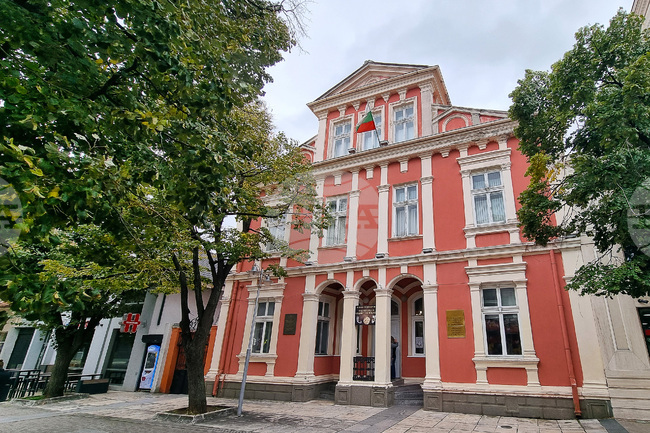 Двудневен научен форум на тема „120 години музей Сливен. Историческа памет и културно наследство“ започва в града