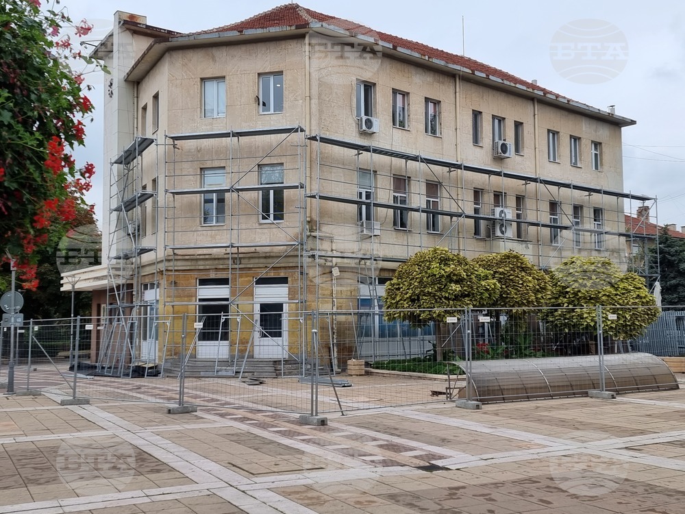 Повече млади читатели и превръщане в отворено културно пространство е сред приоритетите на новия директор на Регионалната библиотека в Ямбол