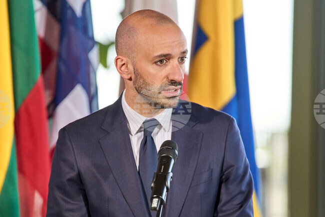 France Iran Cyclist Released