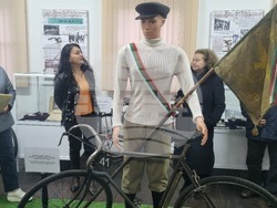 Търговище - колоездене - изложба