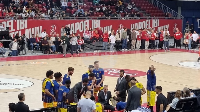 Треньорът на израелския гранд Макаби Тел Авив Одед Каташ може да загуби поста си при нова загуба в Евролигата