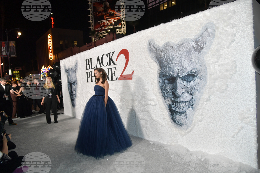 „Черният телефон 2" продължава да печели зрителски интерес у нас