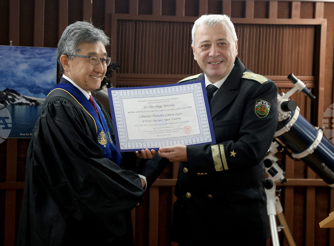Японският бизнесмен Хирошиге Таниока стана доктор хонорис кауза на Военноморското училище във Варна