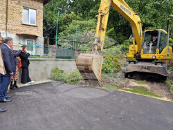 Първа копка за реконструкция на канализацията по ул. „Тича“ и ул. „Червена стена“ в Шумен