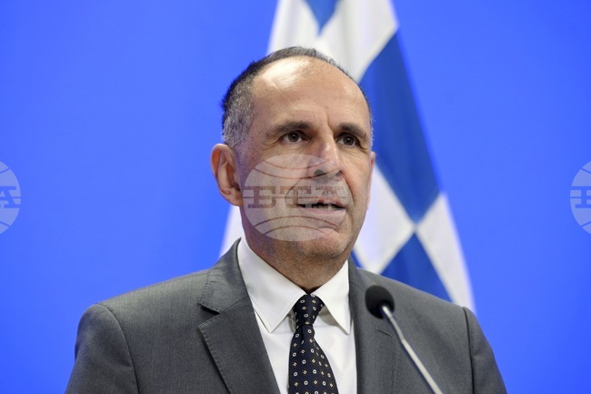 Министърът на външните работи на Гърция: Необходима е нова динамика на европейската перспектива на Западните Балкани