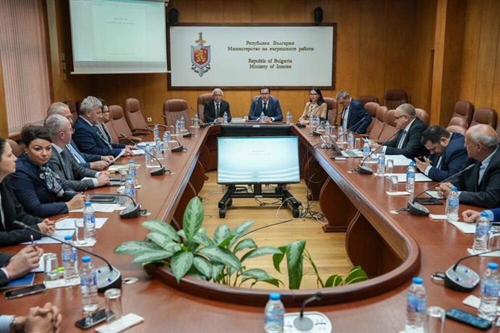 МВР: Междуведомствената комисия за възстановяване и подпомагане предлага на МС да одобри разходи в размер на над 90 милиона лева