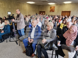 Шумен - „Заедно в борбата с кибертормоза на деца“ - форум