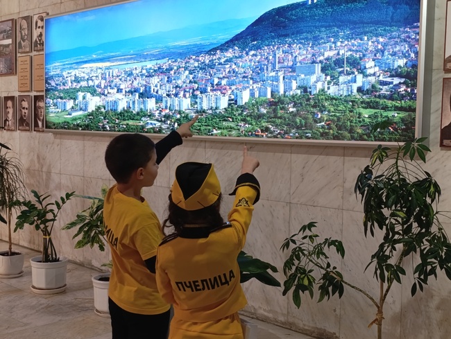 Община Шумен спечели финансиране от над 400 хил. лв. по проекта „Мост от цветове: Съединяваме култури чрез творчество и знание“