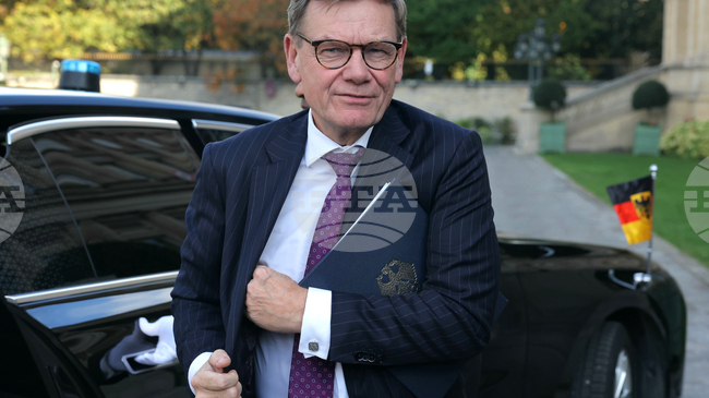 Германският външен министър заминава за Вашингтон, като по път ще направи междинно кацане в Исландия 