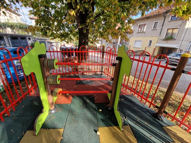 Троян - улица „Криволак “ - откриване на детска площадка на