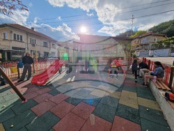 Троян - улица  „Криволак “ - откриване на детска площадка на