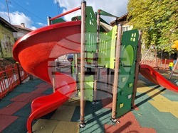 Троян - улица  „Криволак “ - откриване на детска площадка на