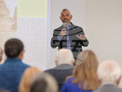 Централни хали - книга „Още исторически маршрути: София“ - представяне