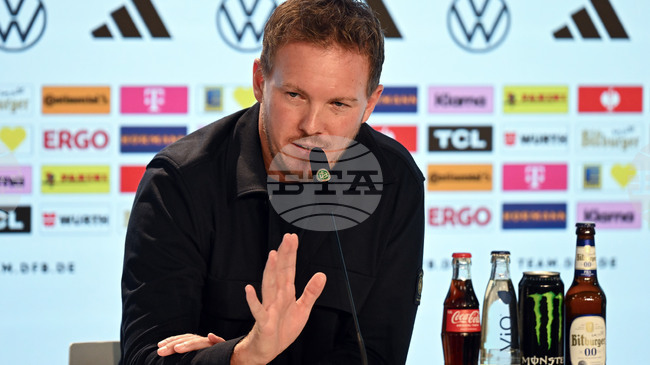 Германия няма да прави експерименти със състава, а иска две победи и класиране на Световното първенство, твърди селекционерът Юлиан Нагелсман