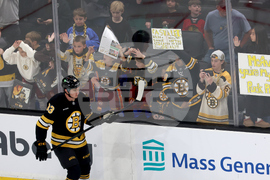 Blackhawks Bruins Hockey