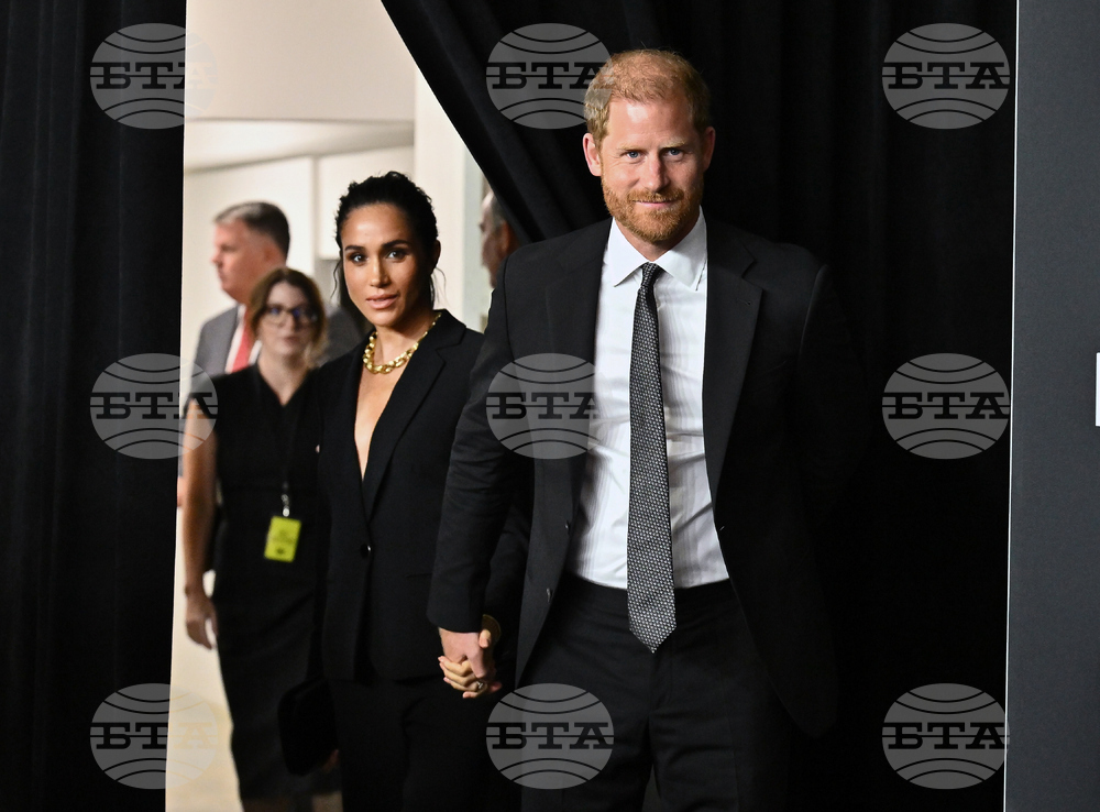 Меган Маркъл се свързала с баща си след съобщения, че му е ампутиран крак 