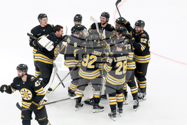 Blackhawks Bruins Hockey