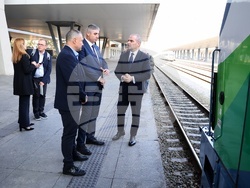 Централна жп гара - Гроздан Караджов - локомотиви - експлоатация