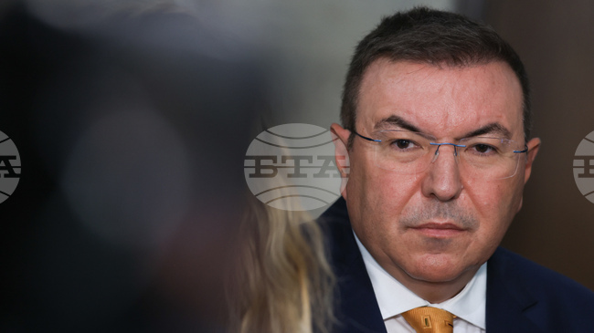 Назначаването на особен управител на активите на "Лукойл“ гарантира стабилност на доставките на горива, каза Костадин Ангелов