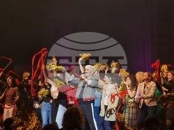 Иво Димчев отбелязва 20 години на експериментална сцена с „Оф! 20“ в зала 1 на НДК, снимки – Даниел Димитров/БТА