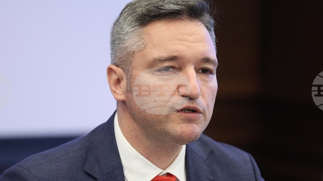 Колкото и оръжия да произведе, ЕС няма да увеличи сигурността си без политически цели, каза Кристиан Вигенин