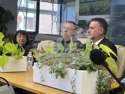 Казанлък - договор - пресконференция