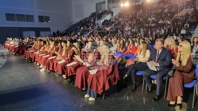 Дипломираха се абсолвентите на шуменския филиал към Медицинския университет „Проф. д-р Параскев Стоянов"