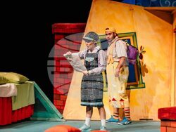 Снимка: Драматичен театър „Никола Вапцаров“ – Благоевград