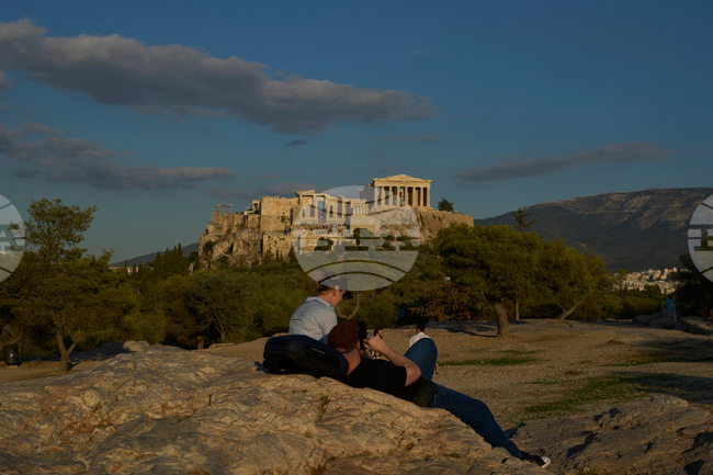 APTOPIX Greece Parthenon Scaffolding Removed