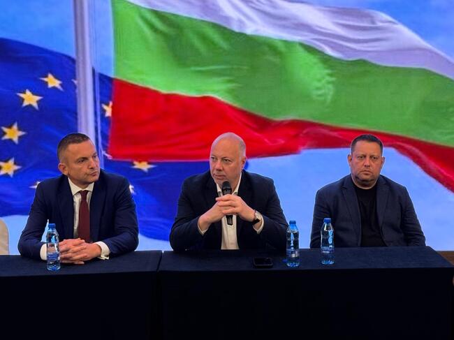 Росен Желязков пред ГЕРБ-Варна: Управлението няма алтернатива. Изпълняваме националните приоритети, въпреки политическата пропаганда