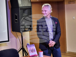 Плевен - Захари Карабашлиев - среща с читатели